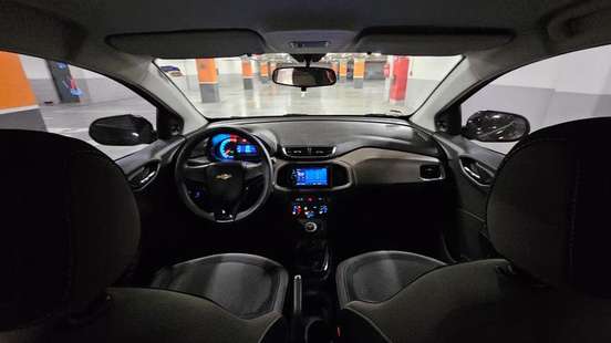 CHEVROLET-PRISMA-2014