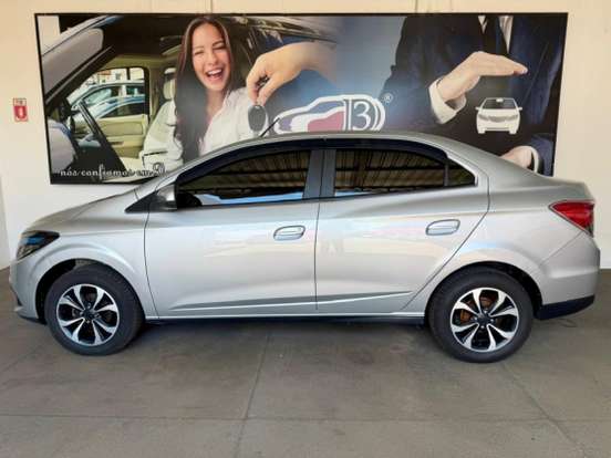 CHEVROLET-PRISMA-2015
