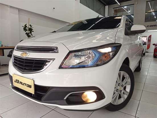 CHEVROLET-PRISMA-2016