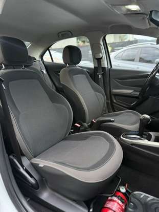 CHEVROLET-PRISMA-2014