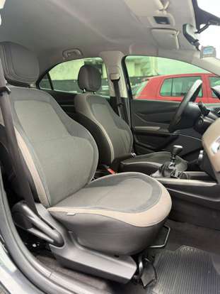 CHEVROLET-PRISMA-2014