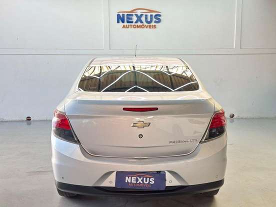 CHEVROLET-PRISMA-2015