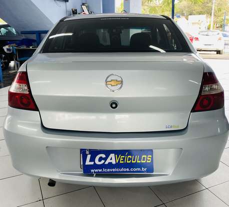 CHEVROLET-PRISMA-2010