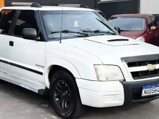 CHEVROLET-S10-2.4 ADVANTAGE 4X2 CD 8V FLEX 4P MANUAL CHEVROLET-S10-2011
