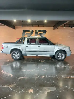 CHEVROLET S10 2.4 MPFI EXECUTIVE 4X2 CD 8V FLEX 4P MANUAL