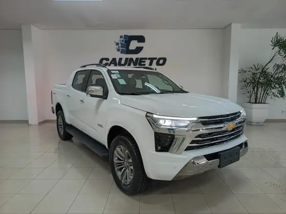 CHEVROLET S10 2.8 16V TURBO DIESEL HIGH COUNTRY CD 4X4 AUTOMÁTICO