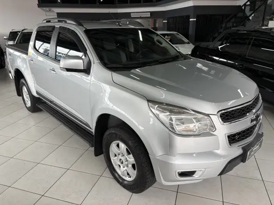 CHEVROLET S10 2.8 LT 4X4 CD 16V TURBO DIESEL 4P AUTOMÁTICO