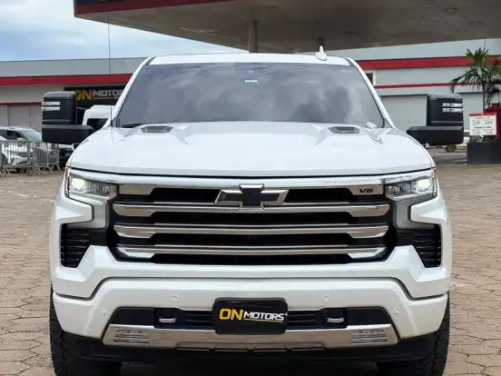 CHEVROLET-SILVERADO-5.3 V8 GASOLINA 1500 HIGH COUNTRY 4X4 AUTOMÁTICO CHEVROLET-SILVERADO-2024