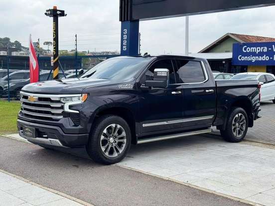 CHEVROLET-SILVERADO-5.3 V8 GASOLINA 1500 HIGH COUNTRY 4X4 AUTOMÁTICO CHEVROLET-SILVERADO-2023