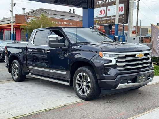 CHEVROLET-SILVERADO-5.3 V8 GASOLINA 1500 HIGH COUNTRY 4X4 AUTOMÁTICO CHEVROLET-SILVERADO-2023