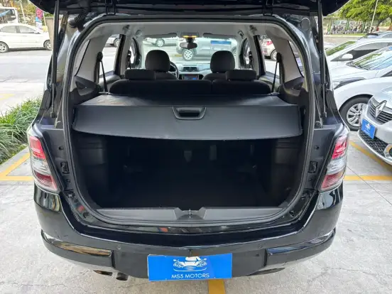 CHEVROLET-SPIN-2016