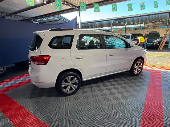 CHEVROLET-SPIN-2023