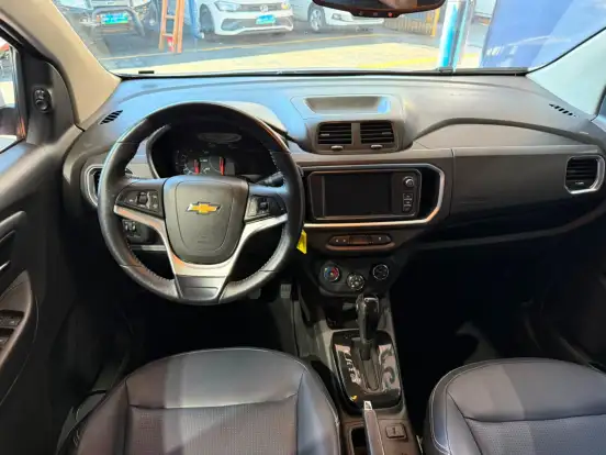 CHEVROLET-SPIN-1.8 PREMIER 8V FLEX 4P AUTOMÁTICO CHEVROLET-SPIN-2023