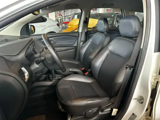 CHEVROLET-SPIN-1.8 PREMIER 8V FLEX 4P AUTOMÁTICO CHEVROLET-SPIN-2023