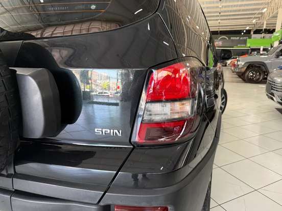 CHEVROLET-SPIN-1.8 ACTIV 8V FLEX 4P AUTOMÁTICO CHEVROLET-SPIN-2016