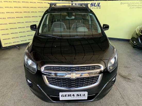 CHEVROLET-SPIN-2016