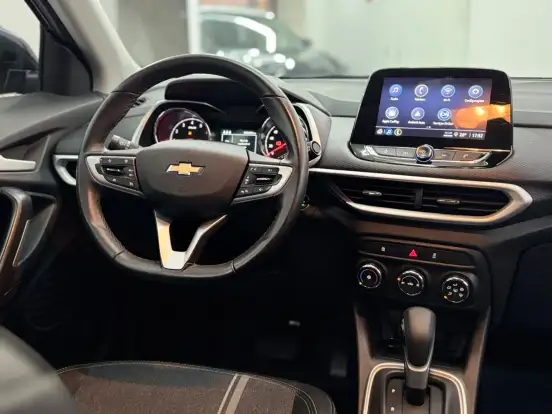 CHEVROLET-TRACKER-2023