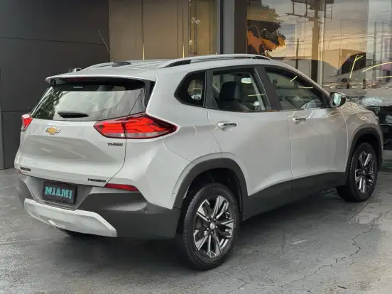 CHEVROLET-TRACKER-2021