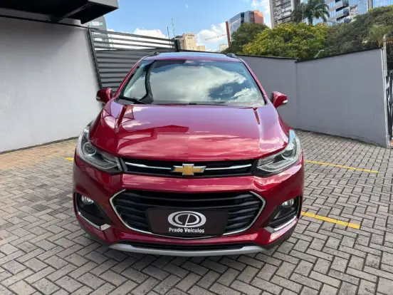 CHEVROLET-TRACKER-2017