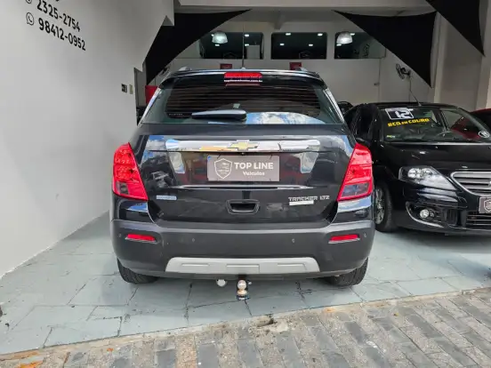 CHEVROLET-TRACKER-2015