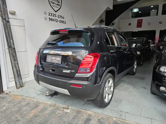CHEVROLET-TRACKER-2015