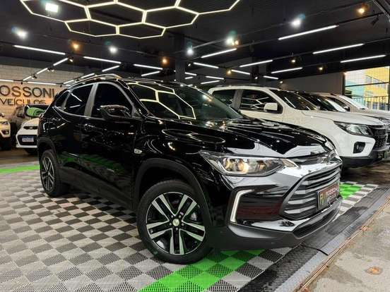 CHEVROLET-TRACKER-2023