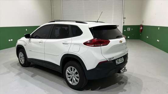 CHEVROLET-TRACKER-2021