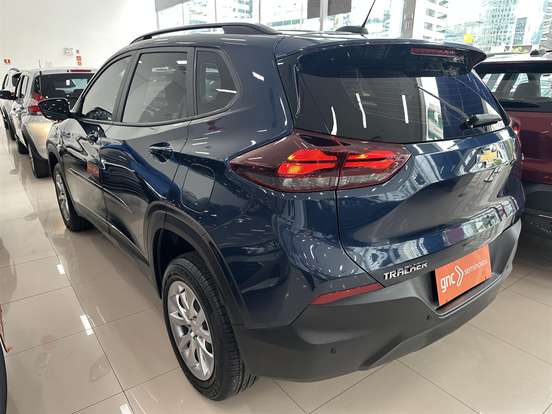 CHEVROLET-TRACKER-2024