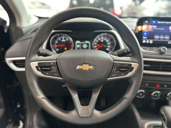CHEVROLET-TRACKER-2024