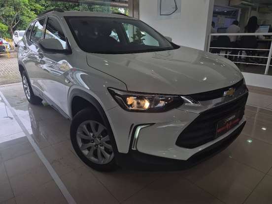 CHEVROLET-TRACKER-2022