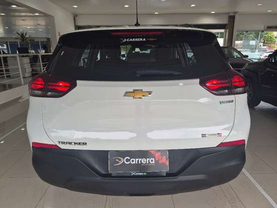 CHEVROLET-TRACKER-2022