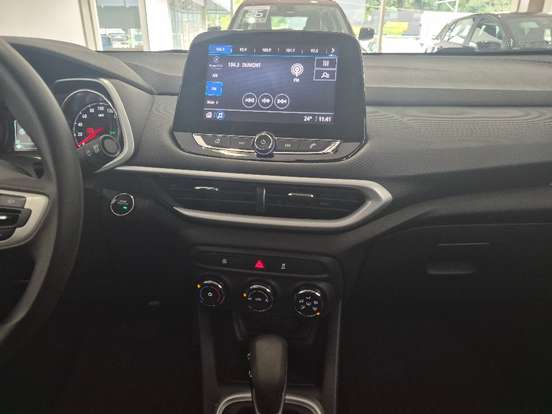 CHEVROLET-TRACKER-2022