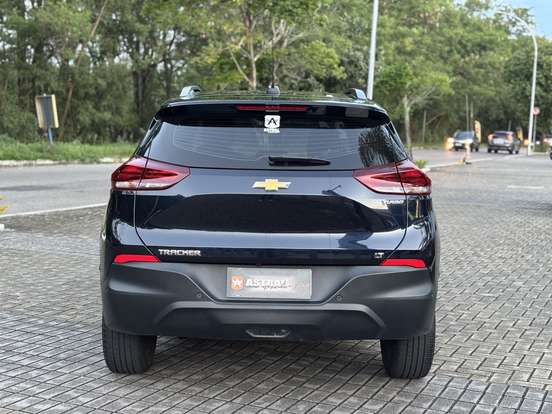 CHEVROLET-TRACKER-2024