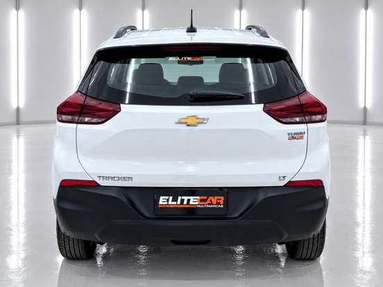 CHEVROLET-TRACKER-2025