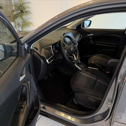 CHEVROLET-TRACKER-2020