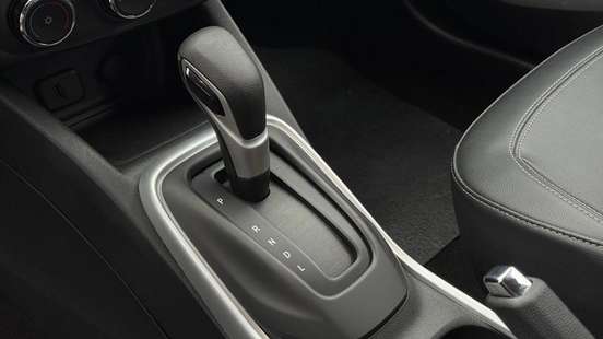CHEVROLET-TRACKER-2024