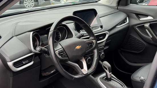 CHEVROLET-TRACKER-2024
