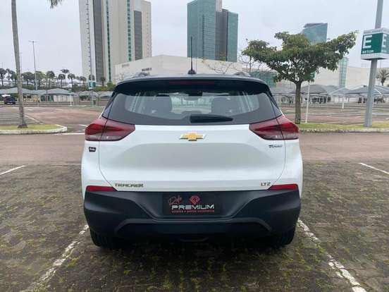 CHEVROLET-TRACKER-2022