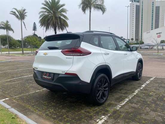 CHEVROLET-TRACKER-2022