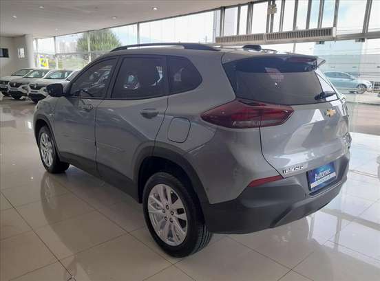 CHEVROLET-TRACKER-2024