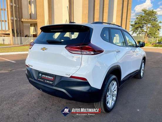 CHEVROLET-TRACKER-2024