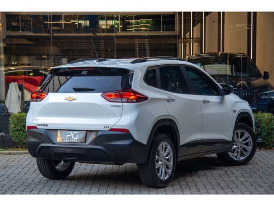 CHEVROLET-TRACKER-2022