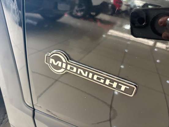 CHEVROLET-TRACKER-2023