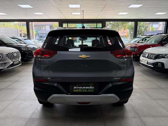 CHEVROLET-TRACKER-2020