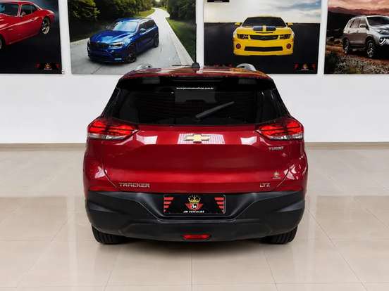 CHEVROLET-TRACKER-2020