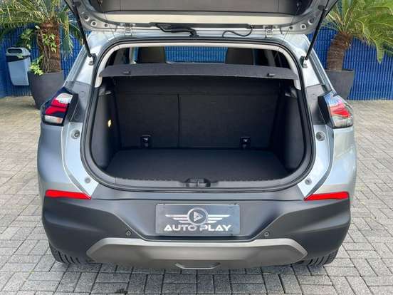 CHEVROLET-TRACKER-2025