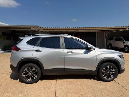 CHEVROLET-TRACKER-2022