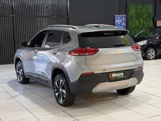 CHEVROLET-TRACKER-2023