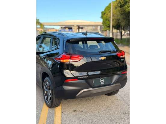CHEVROLET-TRACKER-2022