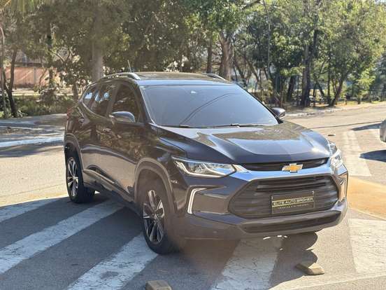 CHEVROLET-TRACKER-2023